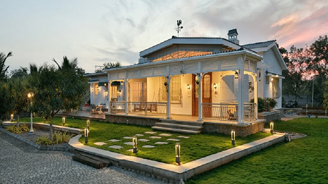 Central Park Farmhouse